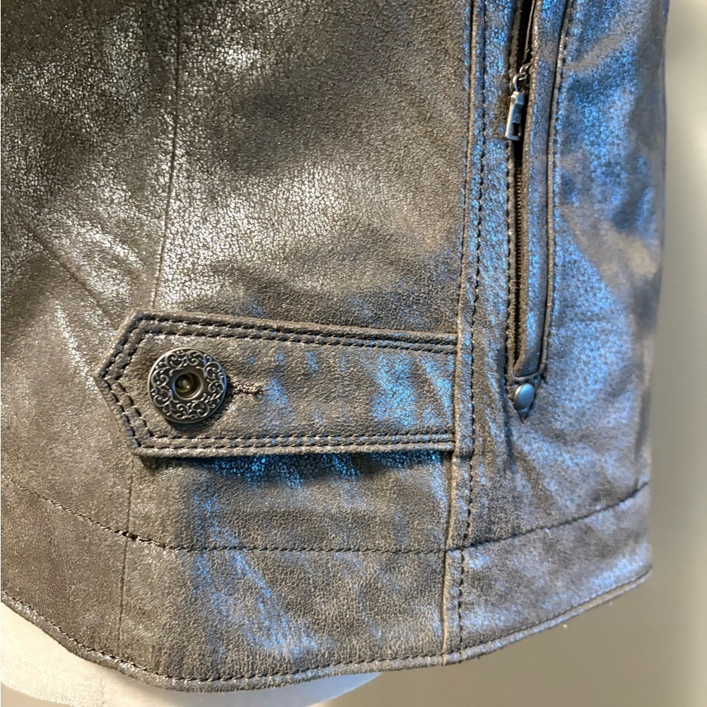 Danier Metallic Leather Moto Style Jacket - Picture 12 of 16